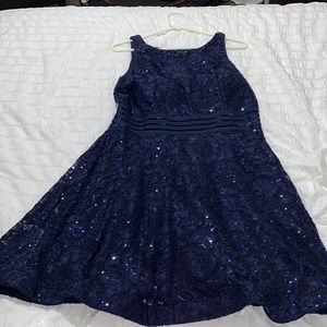 Beautiful semi-casual dress size 15.